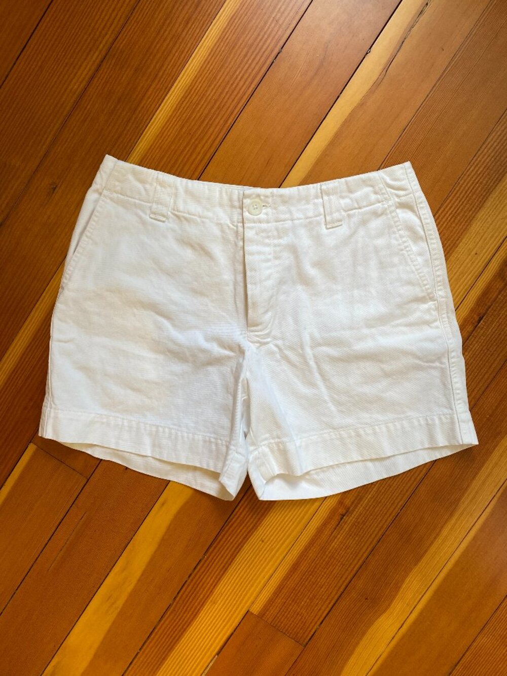 Vintage Gap Cotton High-Waisted White Shorts - Size 4 / Small